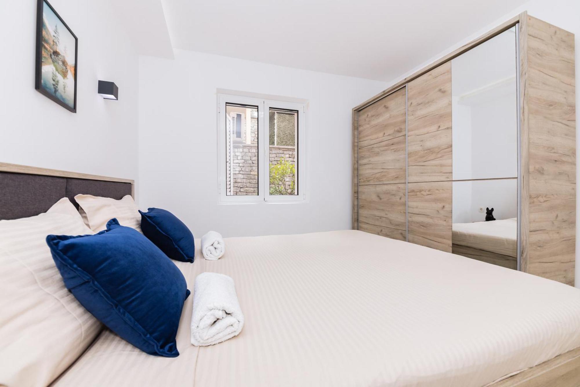 Paunovic Apartments Teodo Esterno foto